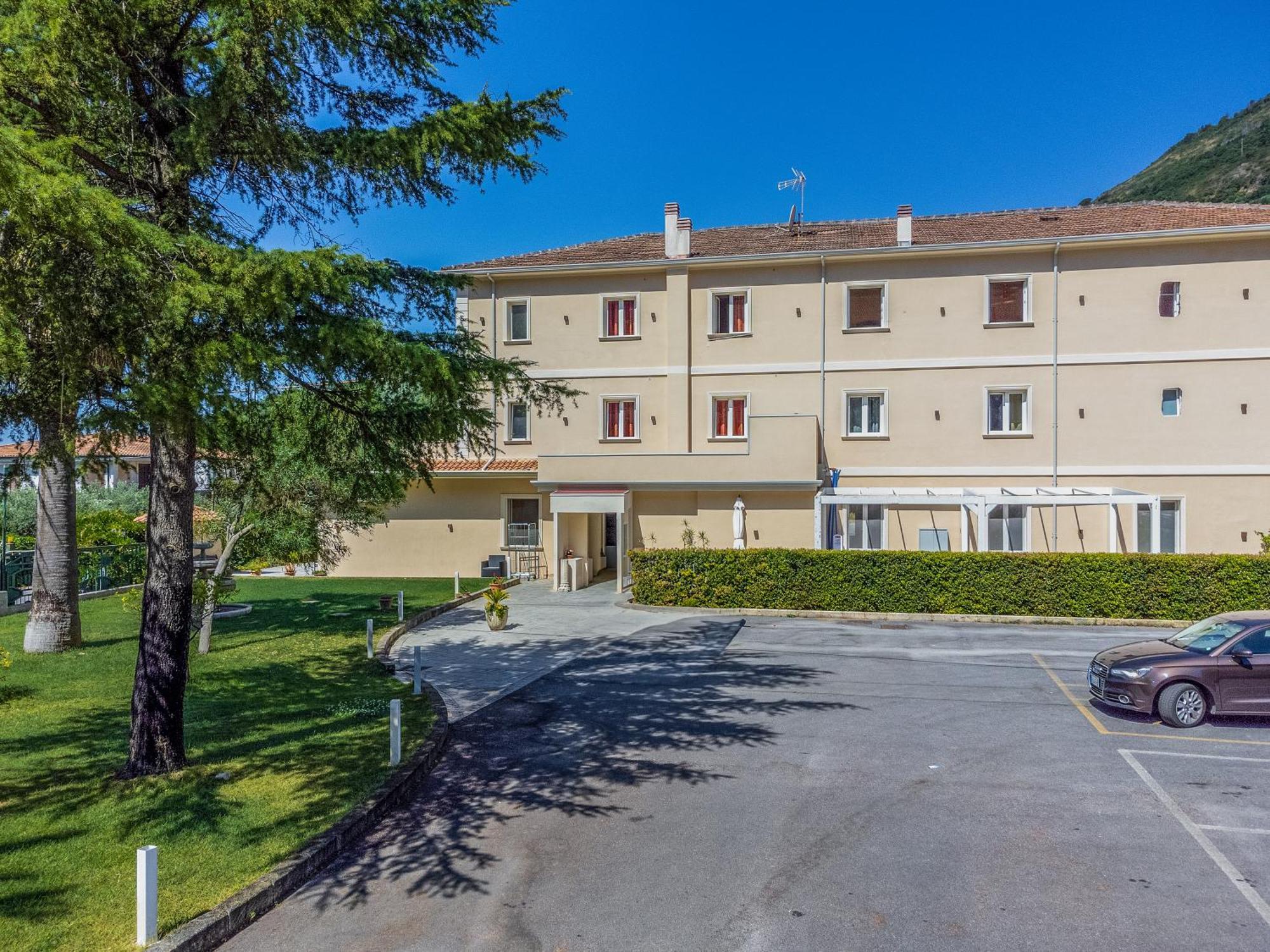 Hotel Ristorante La Mimosa Lamezia Terme Buitenkant foto